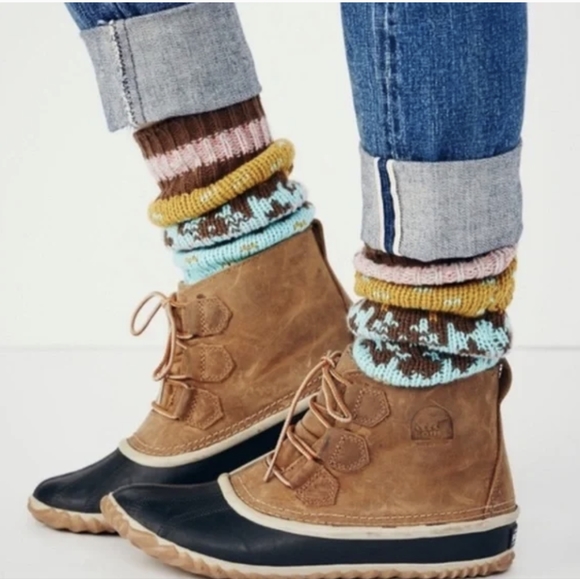 Sorel Out N About Waterproof Duck Boots - Picture 2 of 11